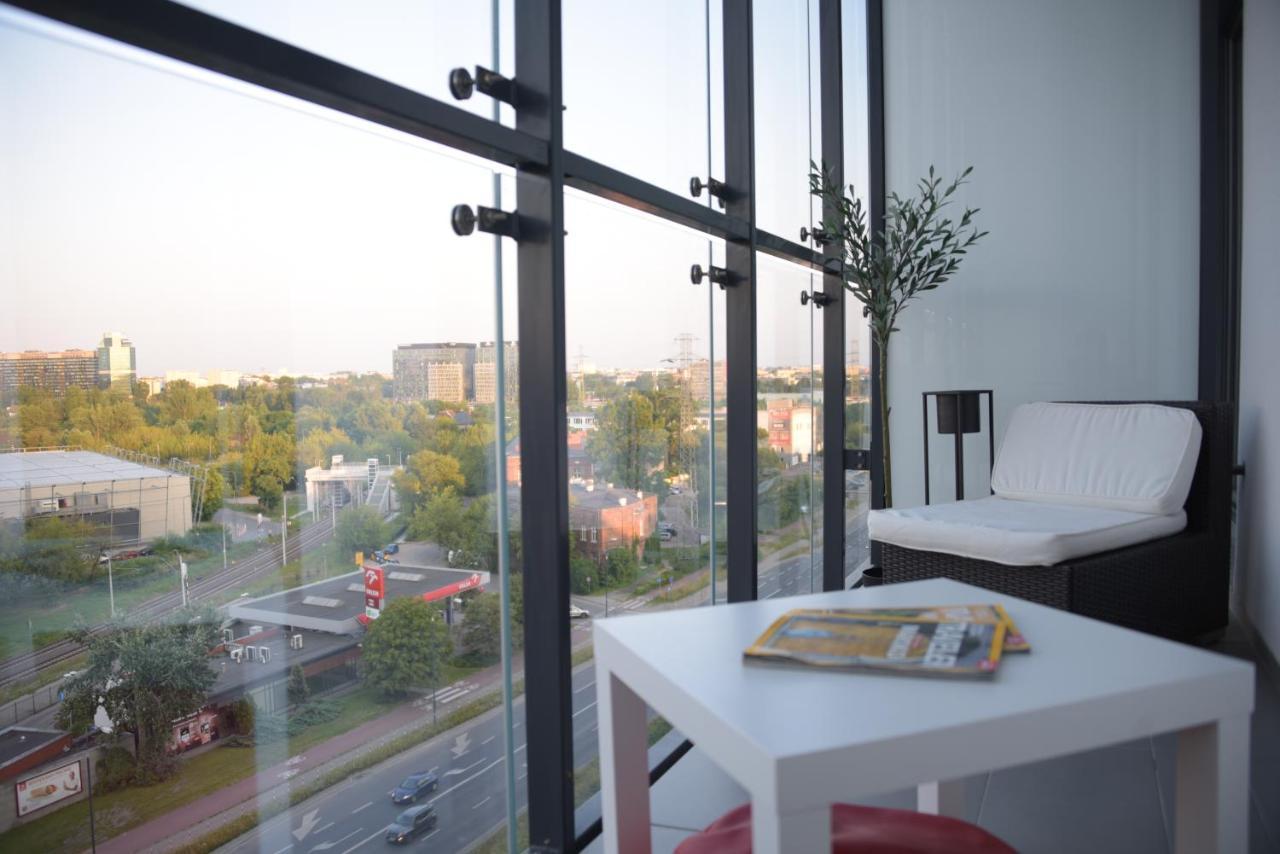 Bliska Wola Expo Central Apartment Warszawa Exteriör bild